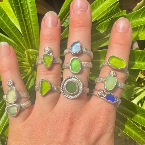 green sea glass natural floral sterling & fine silver - Picture 2 of 2